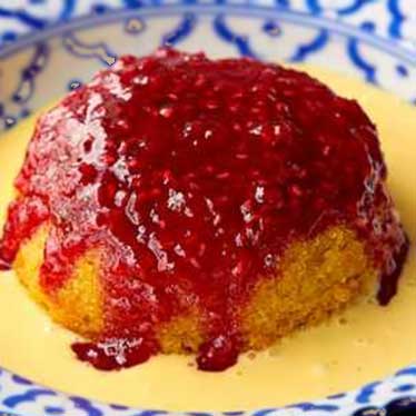 Raspberry Steamed Pudding With Custard